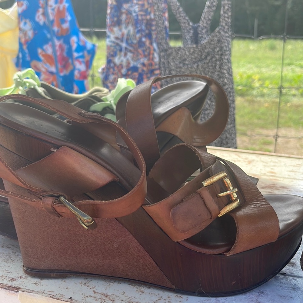 Aldo platform sandals